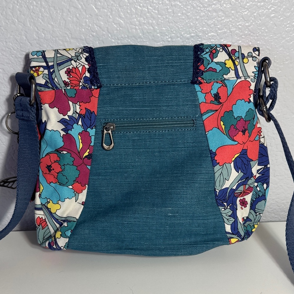 Sakroots Artist Circle Foldover Crossbody - Lake Flower Power - Picture 2 of 11